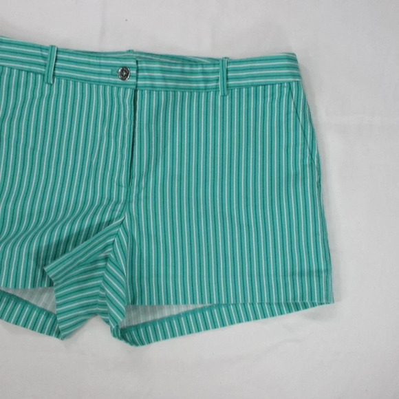 MICHAEL MK Summer Shorts - Picture 2 of 6